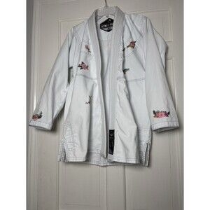 Ultimate Jiu-Jitsu Ultimate Fight Gear White w/Pink Flowers Jacket Size A0